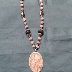 Stunning statement necklace